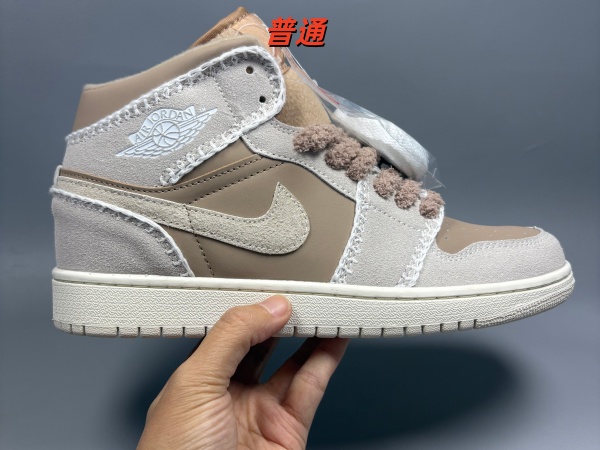 Jordan1(Mid)-W-0026