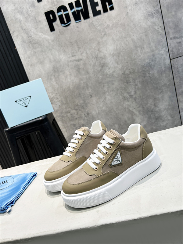 Prada(AAA)shoes-W-018