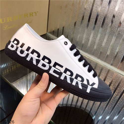 Burberry Shoes-M-109