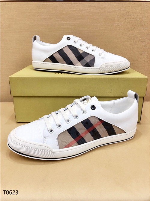 Burberry Shoes-M-121