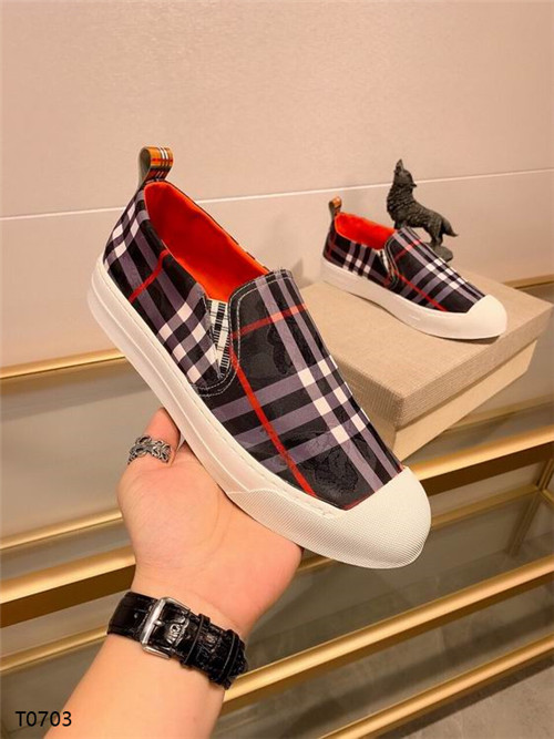 Burberry Shoes-M-146