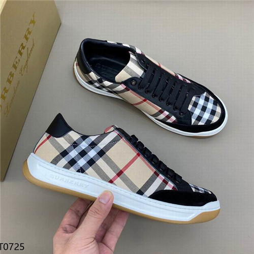 Burberry Shoes-M-217