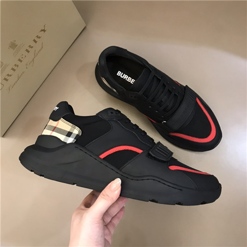 Burberry Shoes-M-232