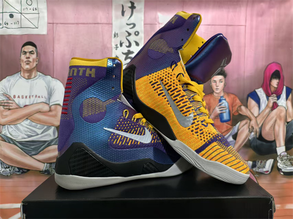 Kobe Bryant 9-M-0023