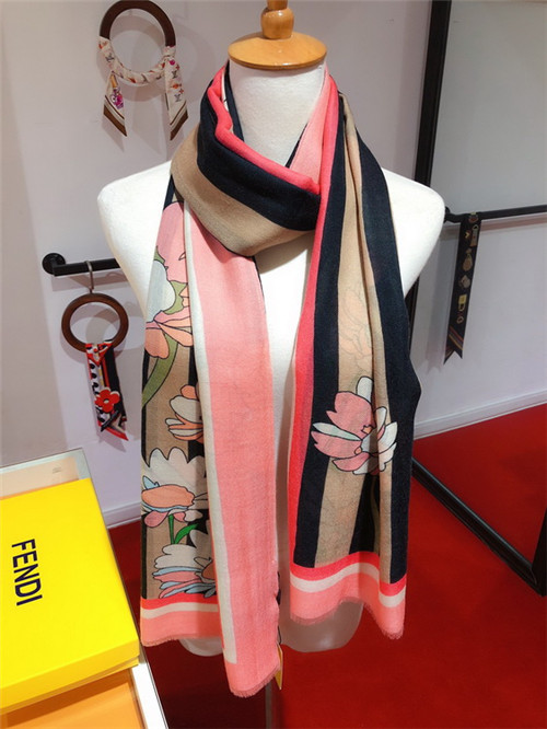 FENDI Scarve-026