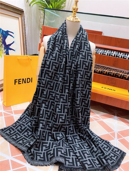 FENDI Scarve-036