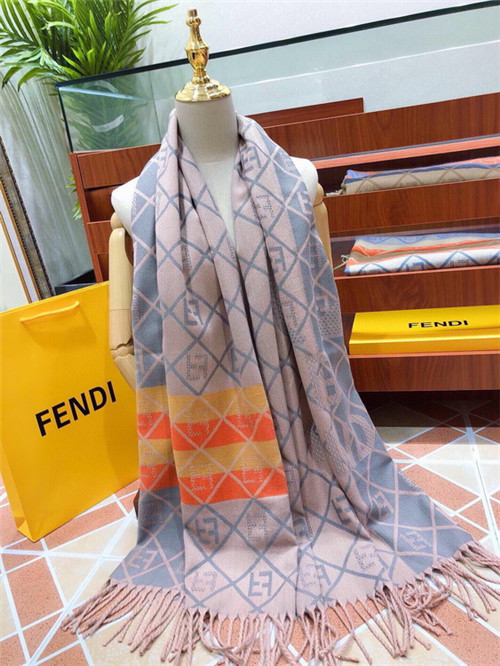 FENDI Scarve-046