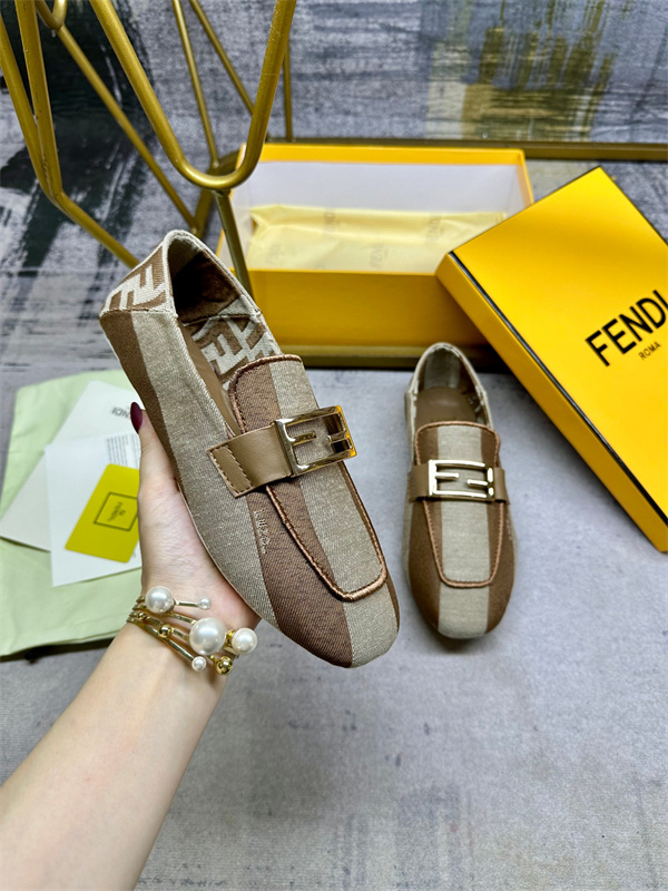 Fendi Shoes-W-0058