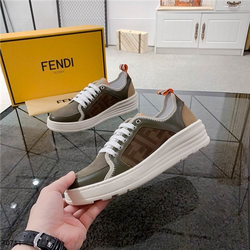 Fendi Shoes-M-115