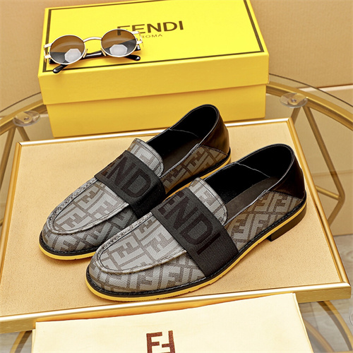 Fendi Shoes-M-214