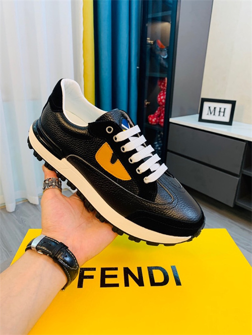 Fendi Shoes-M-264