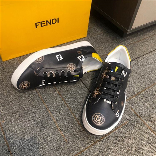 Fendi Shoes-M-061