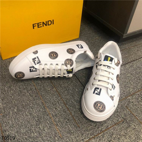 Fendi Shoes-M-062