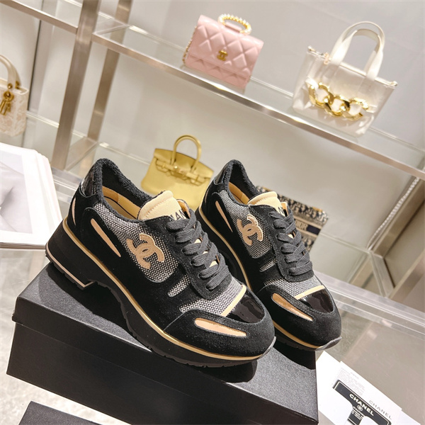 Chanel Shoes-W-384
