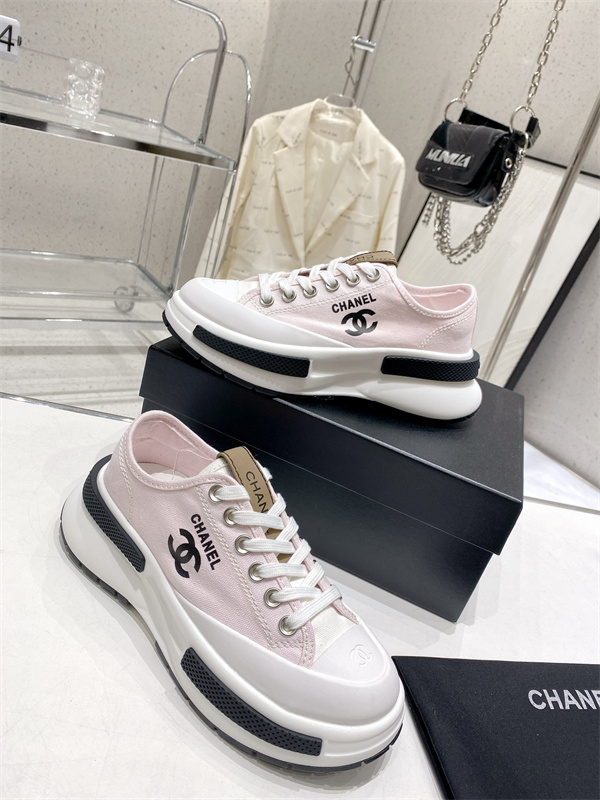 Chanel Shoes-W-390