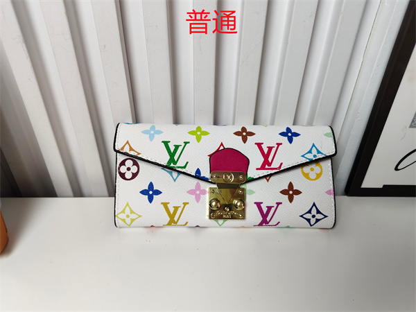 LV Wallet-0189