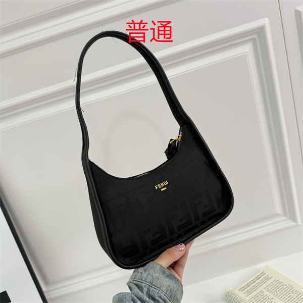 Fendi small bag-0104