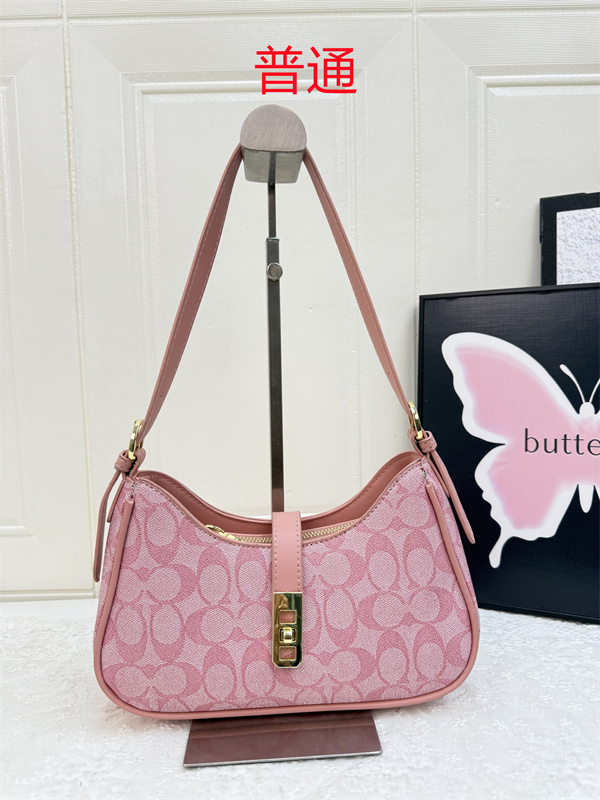 Coach small bag-0997