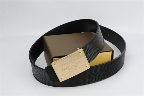 Lv-belt-0337