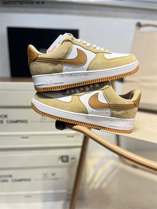 AF1 Low-M-1817