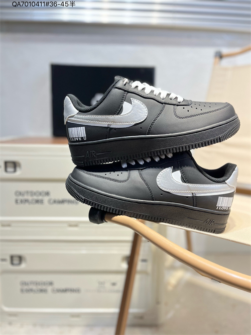 AF1 Low-M-2084