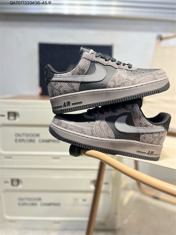 AF1 Low-M-2242