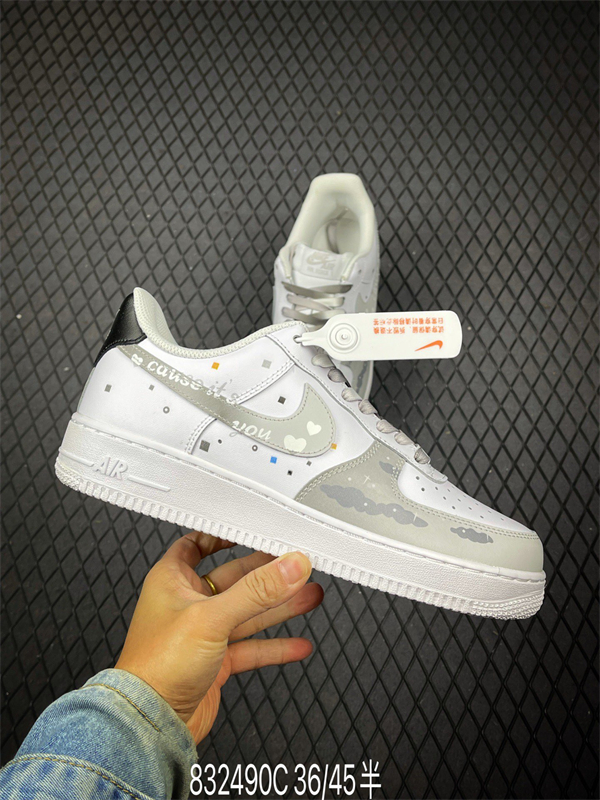 AF1 Low-W-2384