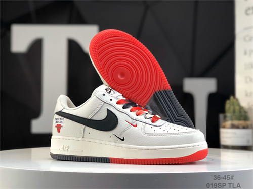 AF1 Low-W-628