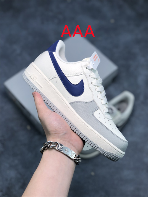 AF1 Low(AAA)-243
