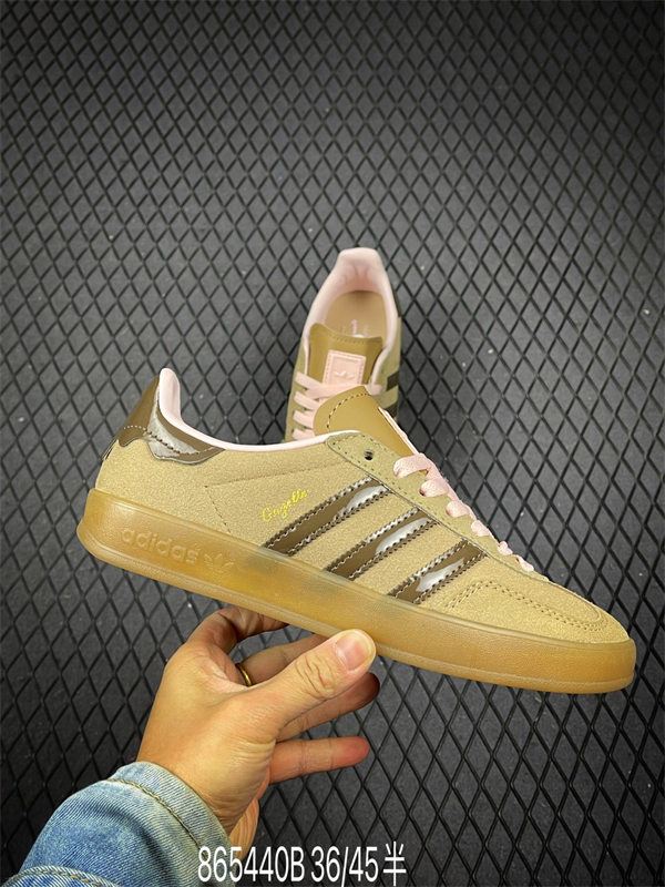 Adidas Originals Gazelle-W-0209