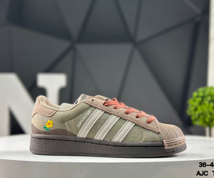 Adidas Originals Superstar-W-0712