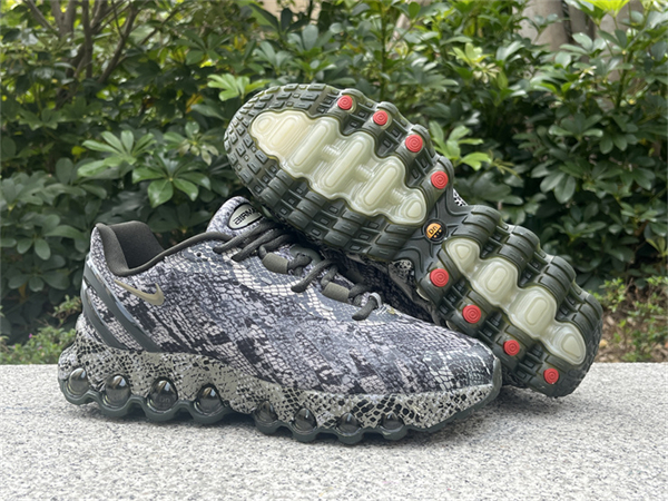 Nike Air Max Dn 8-M-0024