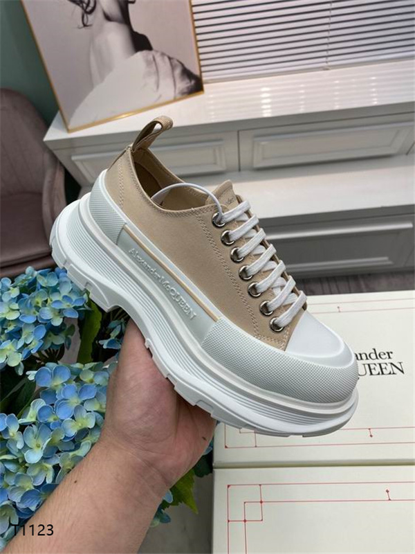 Alexander McQueen Shoes(AAA)-M/W-385