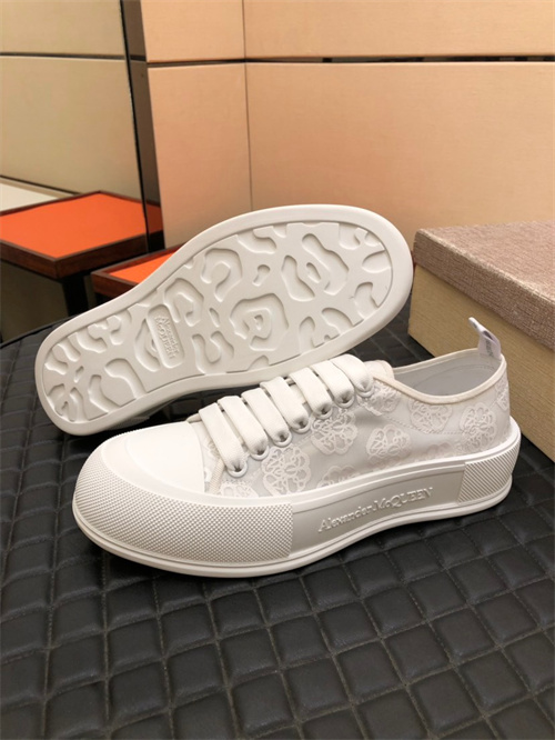 Alexander McQueen Shoes(AAA)-M/W-422