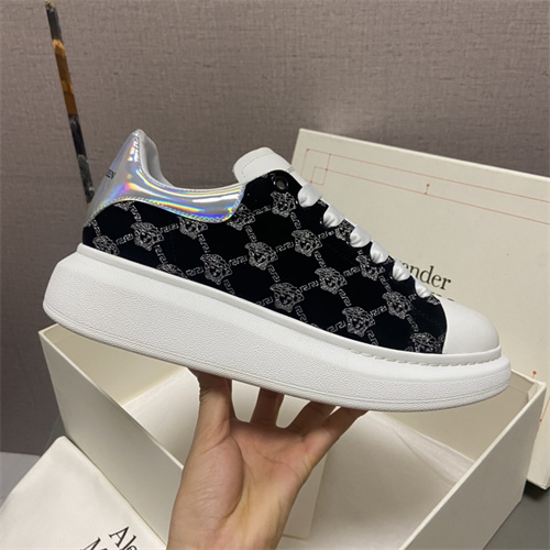 Alexander McQueen Shoes(AAA)-M/W-621