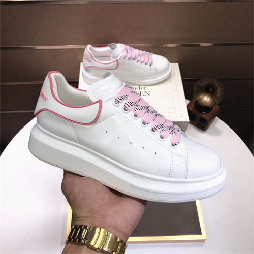 Alexander McQueen Shoes(AAA)-M/W-682