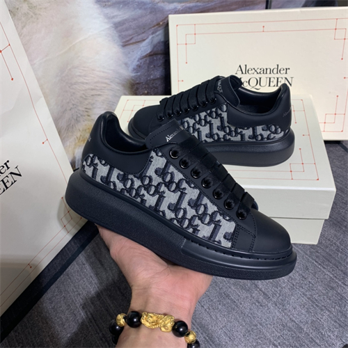 Alexander McQueen Shoes(AAA)-M/W-717