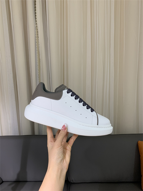 Alexander McQueen Shoes(AAA)-M/W-731