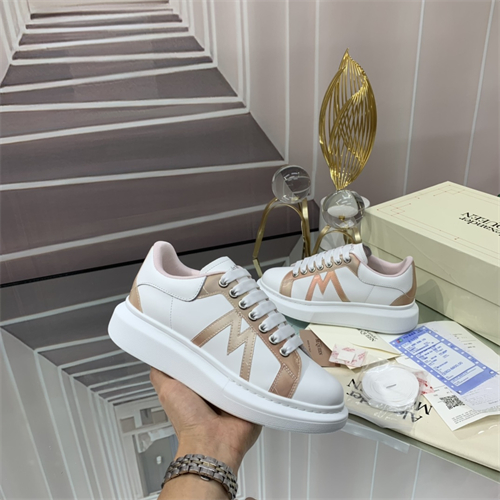 Alexander McQueen Shoes(AAA)-M/W-762