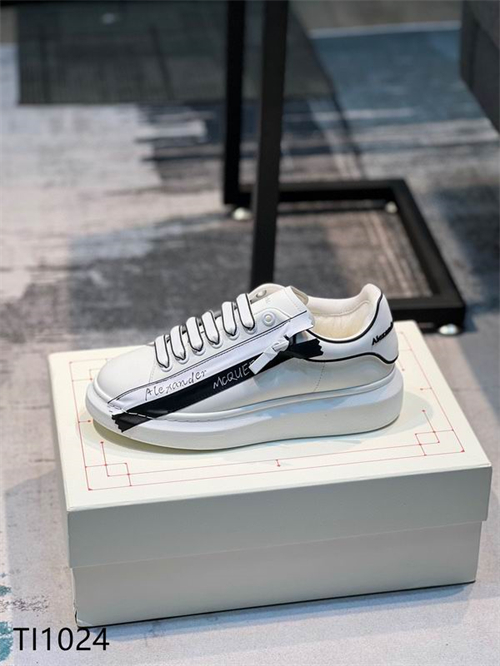 Alexander McQueen Shoes(AAA)-M/W-836