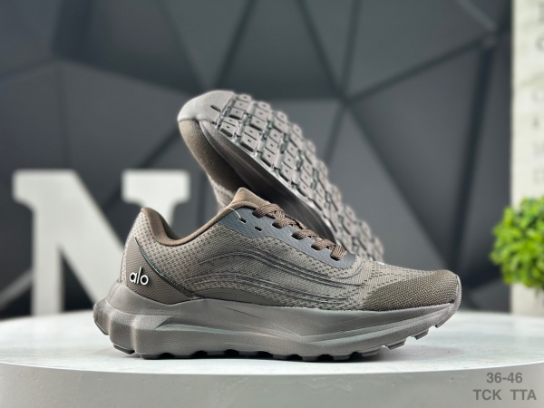 Alo Yoga Shoes-M-0003