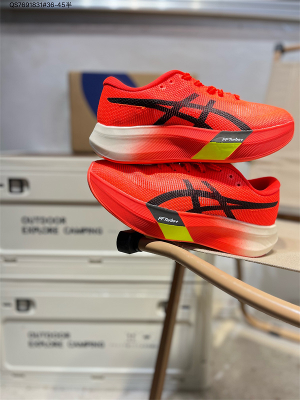 Asics shoes-W-0110