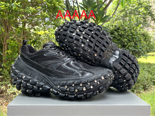 Balenciaga Defender Rubber Platform Sneakers-010