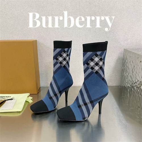 Burberry Boots(AAA)-0014