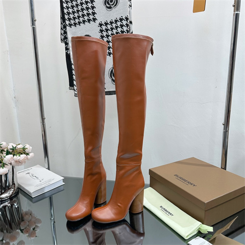 Burberry Boots(AAA)-0020