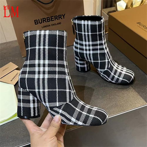 Burberry Boots(AAA)-0031