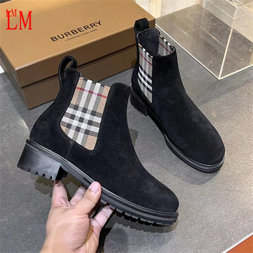 Burberry Boots(AAA)-0037