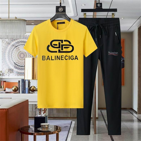 Balenciaga T-shirt(Suits)-013