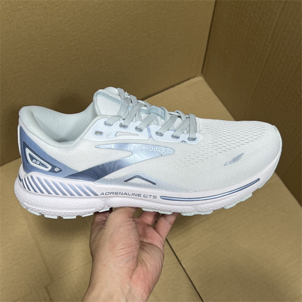 Brooks Shoes-W-0019