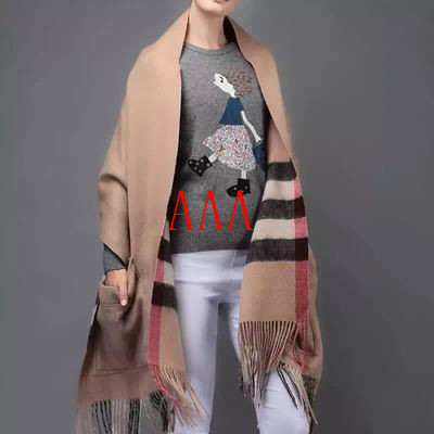 Burberry-Shawl-090